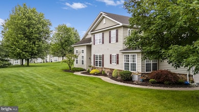 1520 Lexington Way, Morgantown, PA 19543 - photo 2