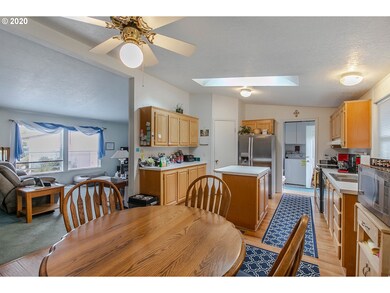 Kitchen/Living Room