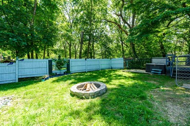 Dartmouth_St_128_Kalamazoo_49006-19