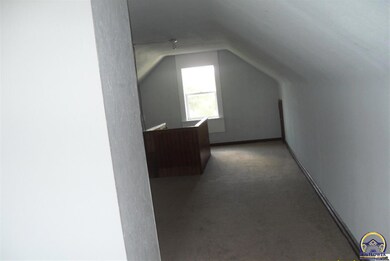 16055 R Rd, Mayetta, KS 66509 - photo 7