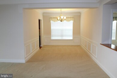 8606 Wintergreen Ct unit 406, Odenton, MD 21113 - photo 6