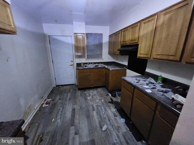 1327 N Patterson Park Ave, Baltimore, MD 21213 - photo 7