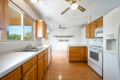 Kitchen 2