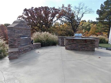 86 Mckenzie Dr, Bella Vista, AR 72715 - photo 3