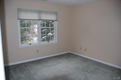 116 Lindfield Cir, Macungie, PA 18062 - photo 7