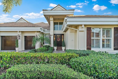 3230 W Channel Cir, Jupiter, FL 33477 - photo 6