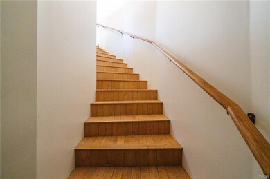 721 Chillon Dr, Crestline, CA 92325 - photo 7