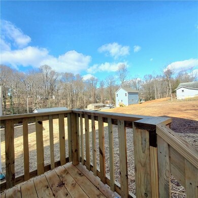 226 Boyd St, Statesville, NC 28677 - photo 3