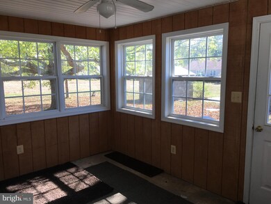 21395 Point Lookout Rd, Callaway, MD 20620 - photo 7