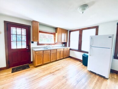 21 James St, Taunton, MA 02780 - photo 4