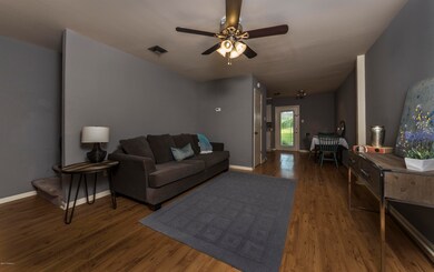 106 Parkwood Living 4