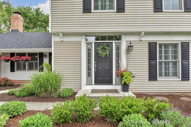 1076 Bluestem Ln unit 2, Batavia, IL 60510 - photo 3