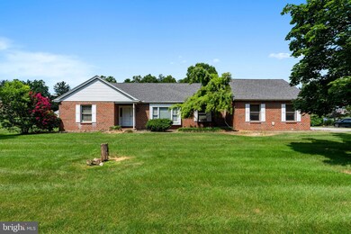 1701 Minesite Rd, Allentown, PA 18103 - photo 2