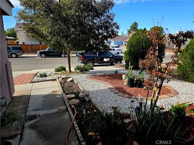 16339 Salinas St, Victorville, CA 92394 - photo 6