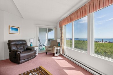 Linwood Arms unit 12, Old Orchard Beach, ME 04064 - photo 2