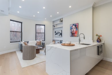 577 Massachusetts Ave unit C, Boston, MA 02118 - photo 4