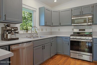 3 Canvas Back-large-008-022-Kitchen-1500