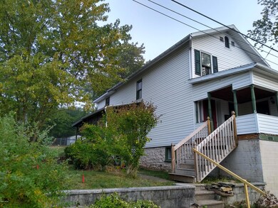 1058 W 3rd St, Lock Haven, PA 17745 - photo 3