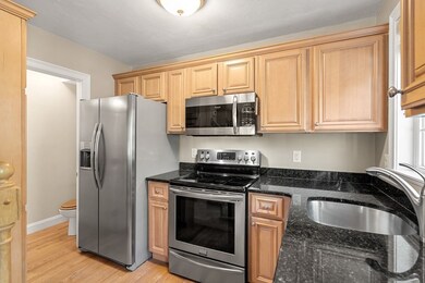 309 High St unit C, Newburyport, MA 01950 - photo 6