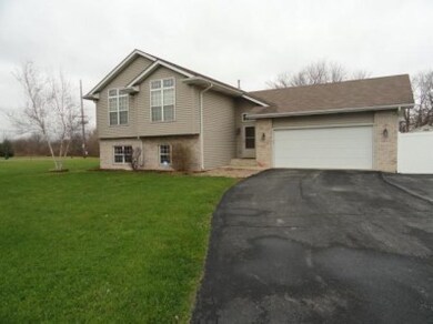 2420 E 113, Crown Point, IN 46307 - photo 4