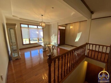 3714 SW Brook Lawn Cir, Topeka, KS 66610 - photo 6