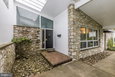 538 General Patterson Dr, Glenside, PA 19038 - photo 4