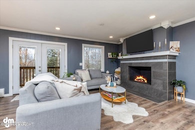 05-Living Room-DW-3233