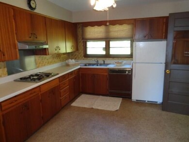 1139 Mason Ave, Des Moines, IA 50315 - photo 6