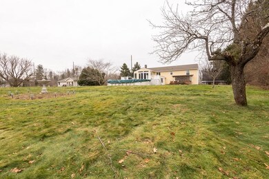 140 Bradford St, North Andover, MA 01845 - photo 5