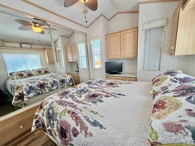 4860 E Main St unit H-39, Mesa, AZ 85205 - photo 4