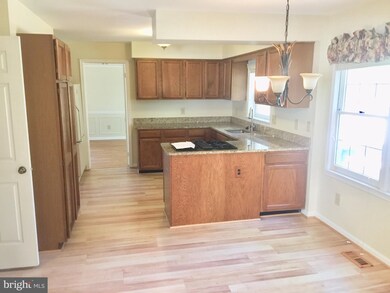 11533 Flints Grove Ln, North Potomac, MD 20878 - photo 6