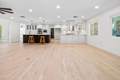 7801 N 16th Ln, Phoenix, AZ 85021 - photo 6