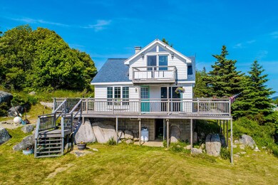 28 Bayview Avenue, Stonington
