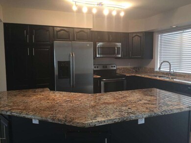 Breakfast Bar / Kitchen Island