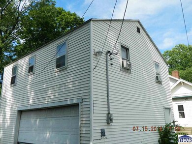 2125 S 6th St unit 2125 1/2, Terre Haute, IN 47802 - photo 4