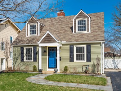 212 Acton Rd, Columbus, OH 43214 - photo 2