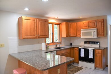 44 Wexford Dr, Mansfield, MA 02048 - photo 4