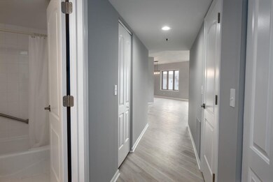 1227 Brown St unit 204, Des Plaines, IL 60016 - photo 6