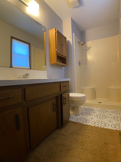 520 S Queen St, Maize, KS 67101 - photo 3