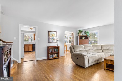 116 Cameron Dr, Wallingford, PA 19086 - photo 2