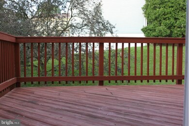 12109 Pikeview Terrace, Germantown, MD 20874 - photo 3