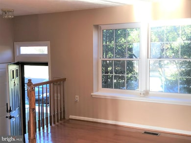 2457 Warm Spring Way, Odenton, MD 21113 - photo 2