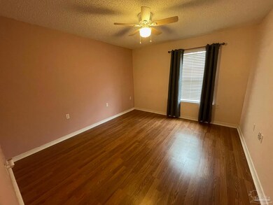 2519 Trailwood Dr, Cantonment, FL 32533 - photo 7