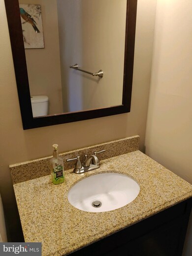 12204 Blue Moon Ct, Laurel, MD 20708 - photo 7