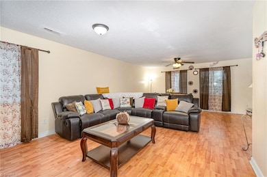 1131 Edinburgh Dr, Jamestown, NC 27282 - photo 7