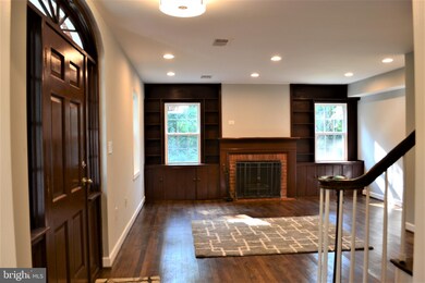 7902 Brooklyn Bridge Rd, Laurel, MD 20707 - photo 4