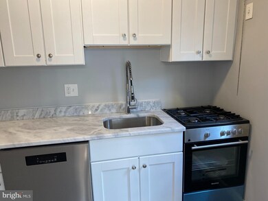 The Winthrop unit 816, Washington, DC 20036 - photo 5