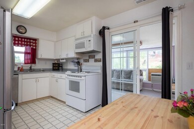 Upper unit kitchen