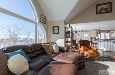 living room to dining area view