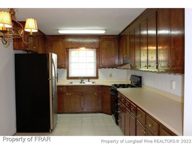 324 Rainier Dr, Fayetteville, NC 28314 - photo 3